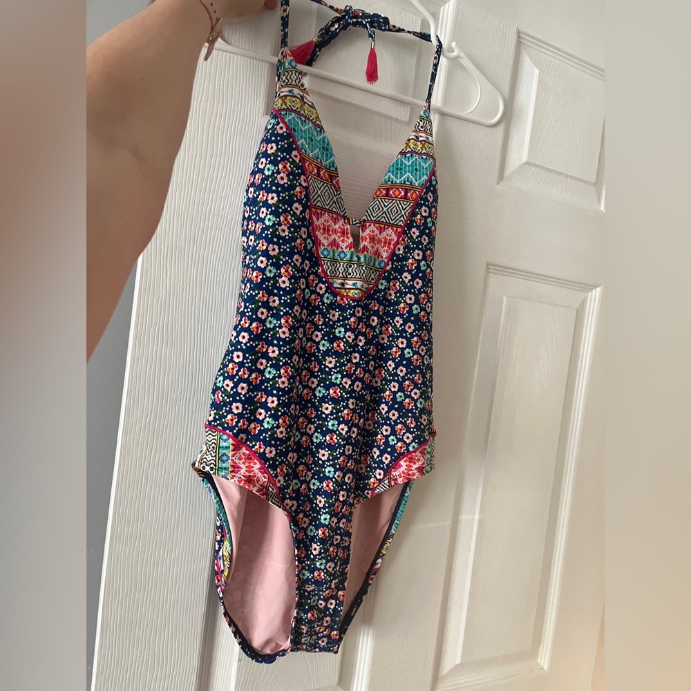 One piece floral swimsuit